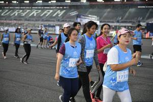 BIB: 5179
                            <button type="button" onclick="openModal(10465685)" class="btn btn-primary btn-sm float-right btn-popup" data-toggle="modal" data-target=".modal-high-quality">
                        <i class="fas fa-shopping-cart"></i> Add to Cart
                    </button>
                                            <button type="button" onclick="isThisMe(10465685, true)" class="btn btn-success btn-sm float-right btn-popup btn-isme hidden" data-toggle="tooltip" data-placement="bottom" title="นี่คือรูปของคุณใช่ไหม คลิกที่นี่เพื่อเอาเข้าอัลบั้ม">
                        <i class="fas fa-plus"></i> Add to album
                    </button>
                    <button type="button" onclick="isThisMe(10465685, false)" class="btn btn-warning btn-sm float-right btn-popup btn-isnotme hidden">
                        <i class="fas fa-ban"></i> Remove from album
                    </button>